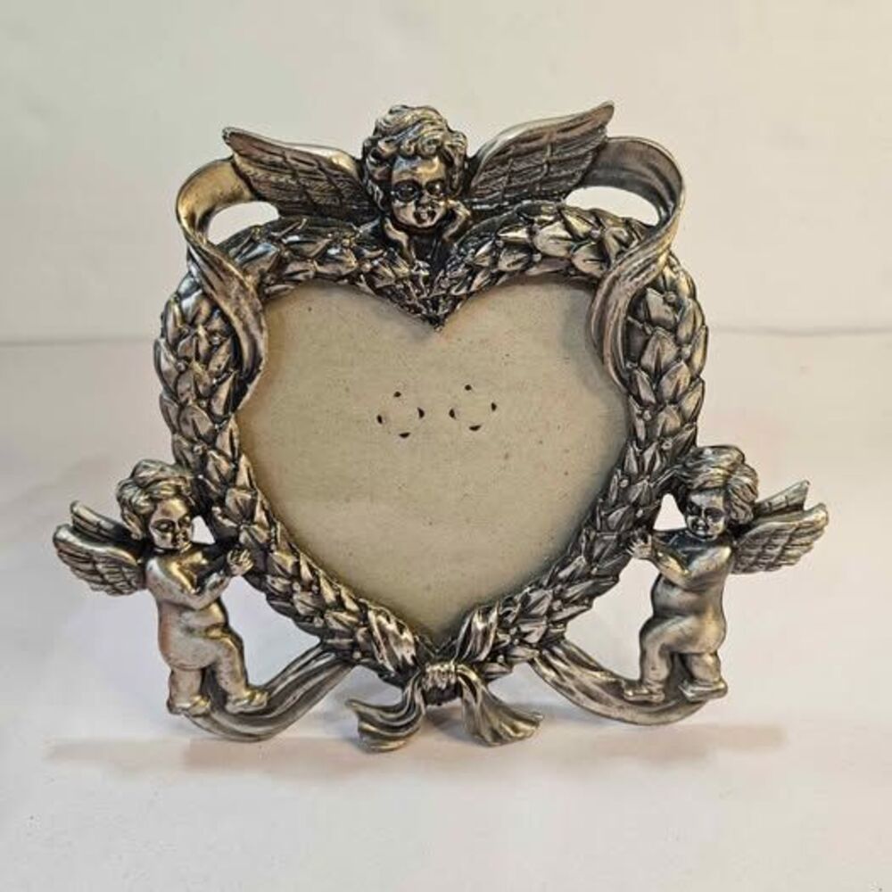 Vintage Silver Cherub Heart Picture Frame